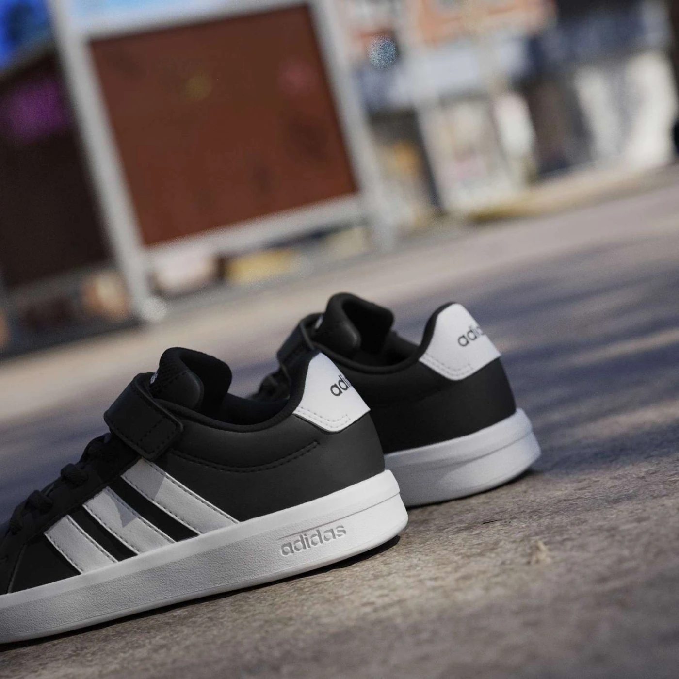 ZAPATILLAS URBANAS JUVENIL ADIDAS GRAND COURT 3.0 - 7