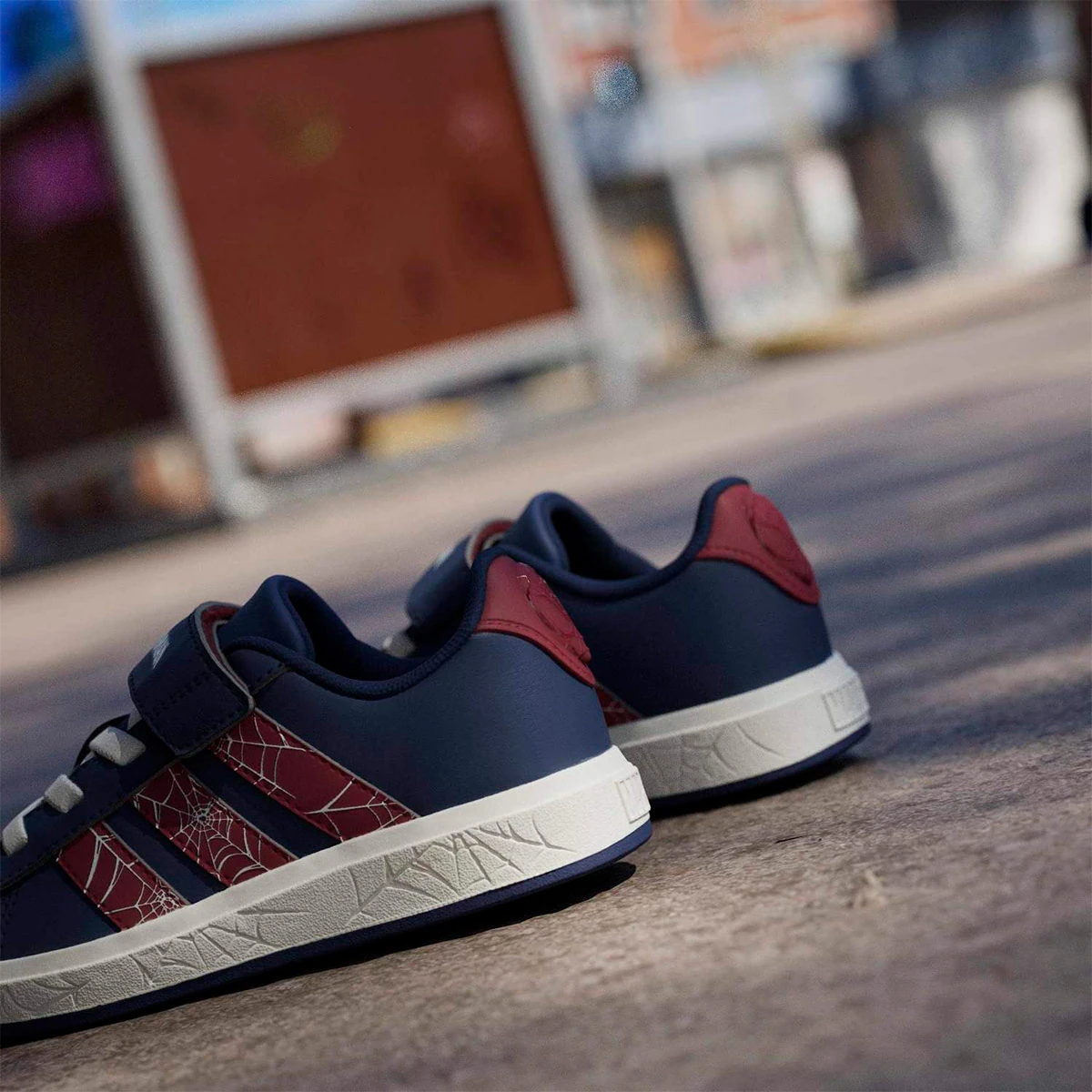 ZAPATILLAS INFANTIL UNISEX ADIDAS GRAND COURT X MARVEL SPIDERMAN - 6