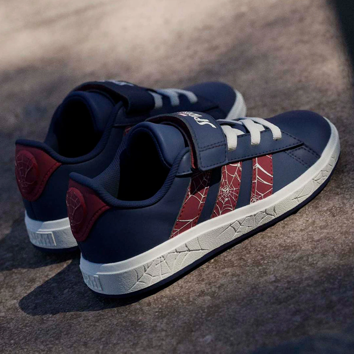 ZAPATILLAS INFANTIL UNISEX ADIDAS GRAND COURT X MARVEL SPIDERMAN - 4