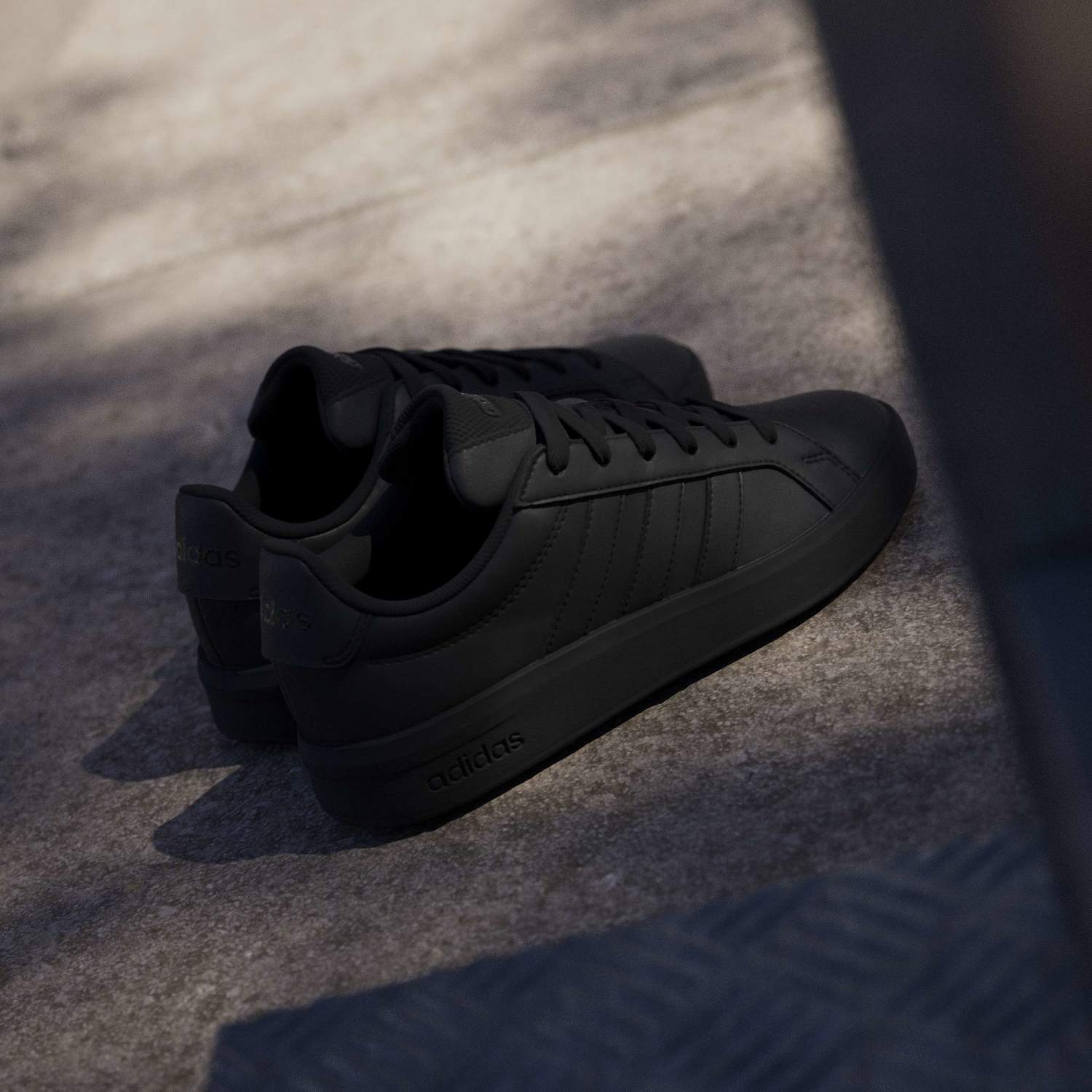 ZAPATILLAS INFANTIL UNISEX ADIDAS GRAND COURT 3.0 - 7