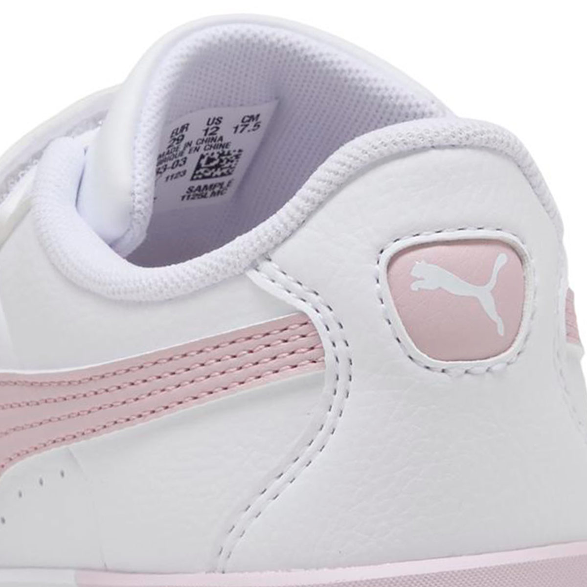 ZAPATILLAS UNISEX PUMA URBANAS BLANCO JADA CLASSIC V PS - 6