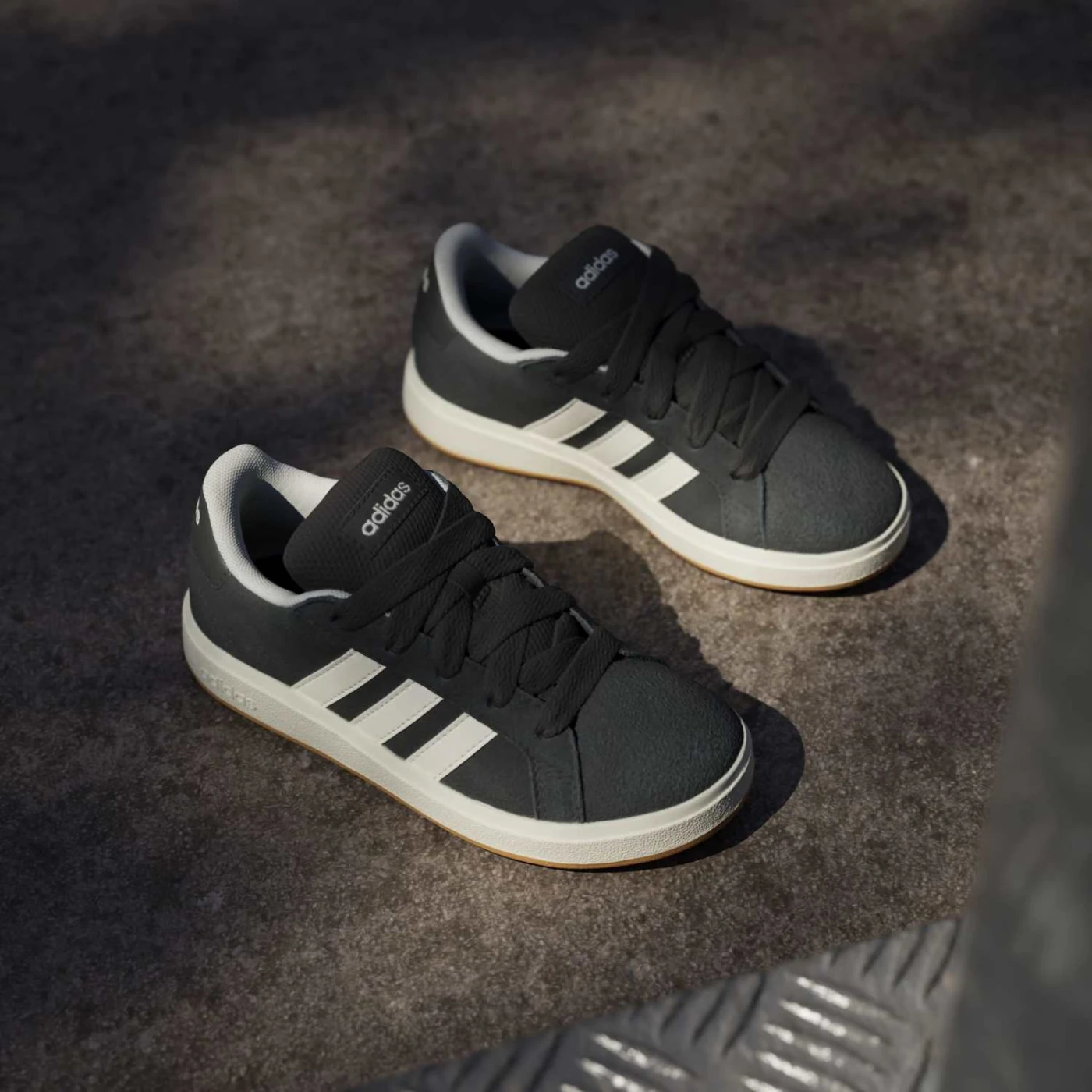 ZAPATILLAS NIÑO ADIDAS URBANAS NEGRO GRAND COURT 00S CUERO - 2