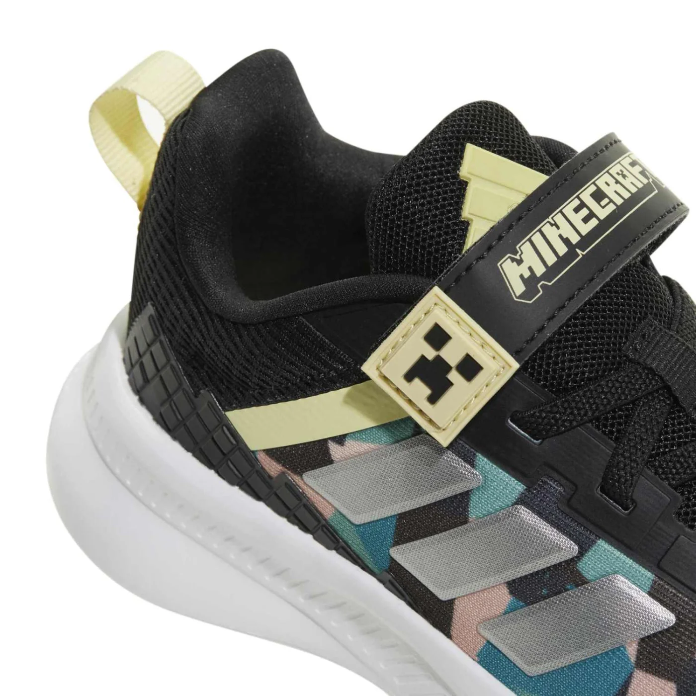 ZAPATILLAS UNISEX ADIDAS URBANAS FORTARUN 4.0 - 7