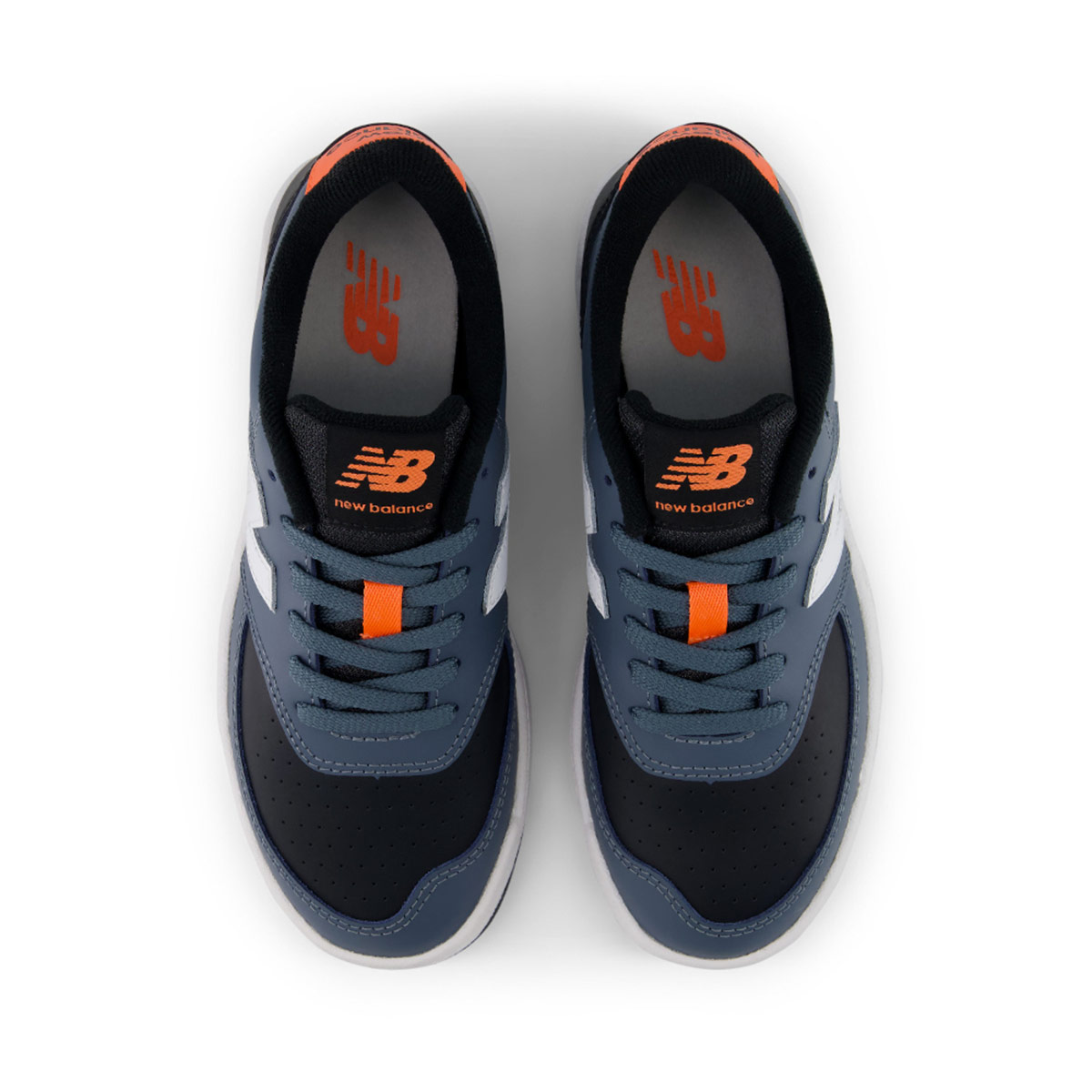 ZAPATILLAS URBANAS JUVENIL NEW BALANCE 8065 - 3