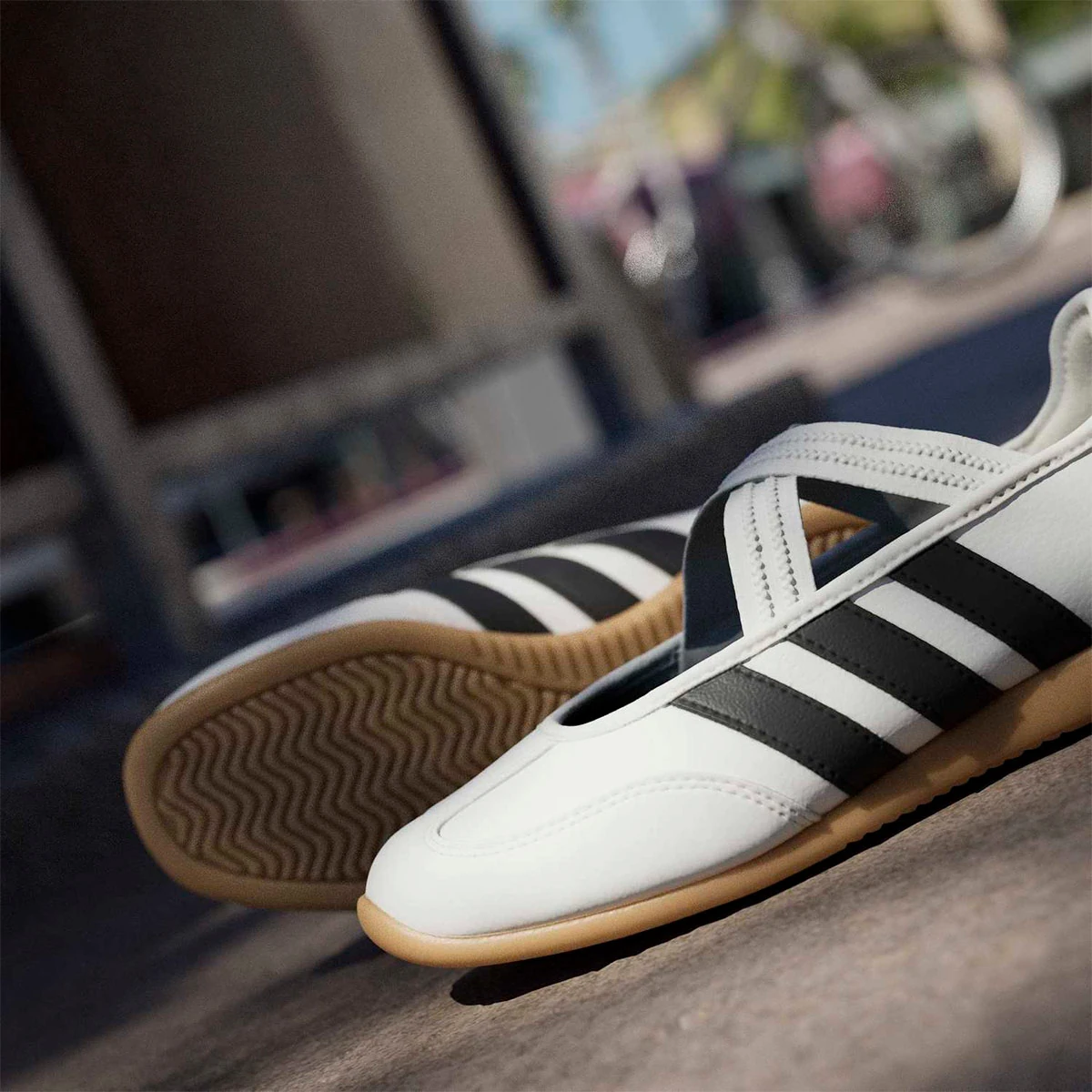 ZAPATILLAS NIÑO ADIDAS URBANAS BARREDA MARY JANE - 4