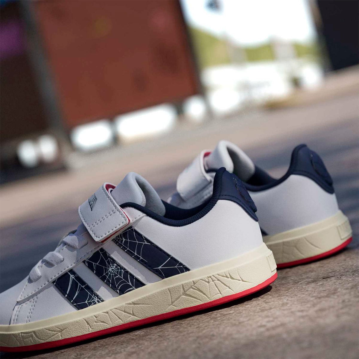 ZAPATILLAS NIÑO ADIDAS URBANAS GRAND COURT MARVEL SPIDER-MAN - 3
