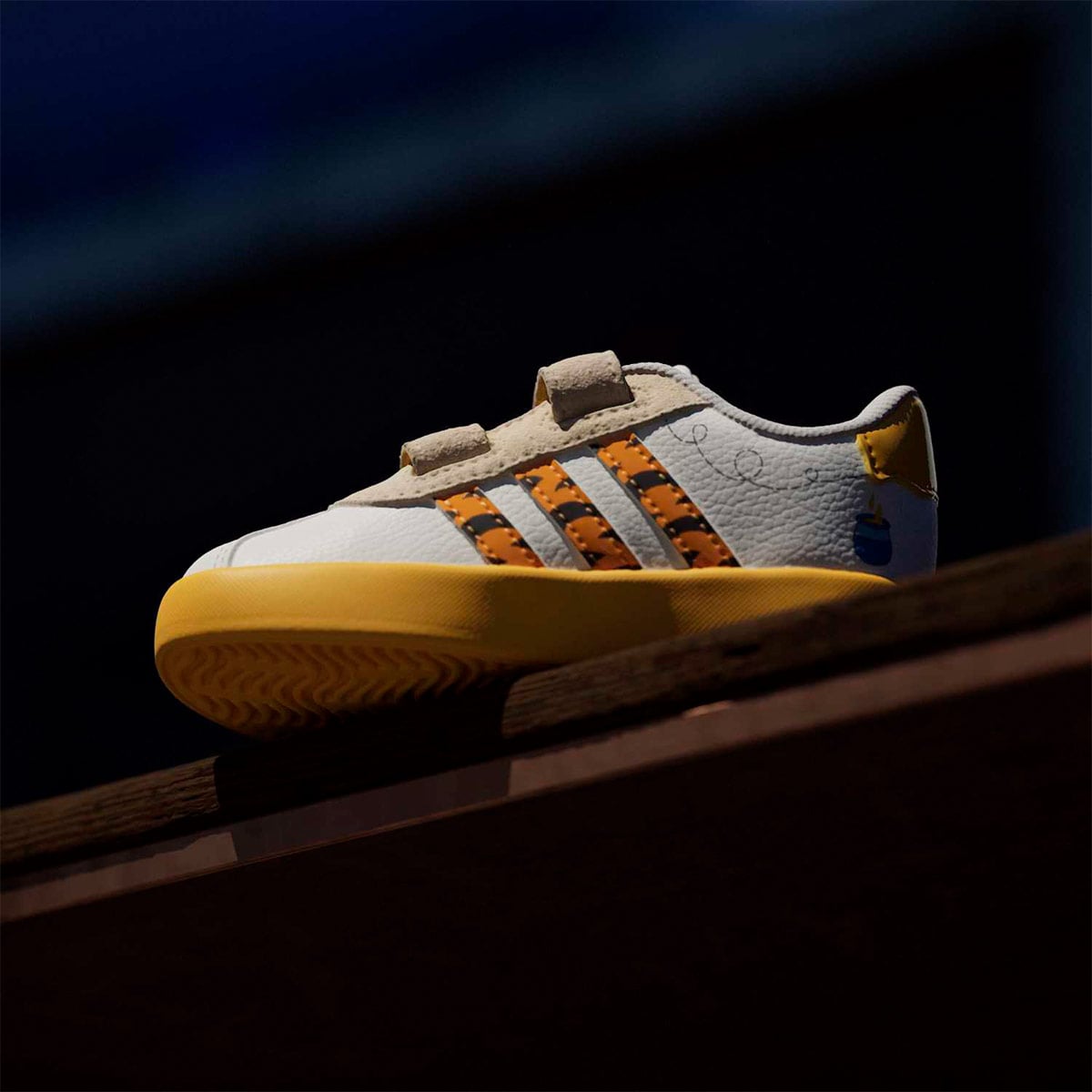 ZAPATILLAS NIÑO ADIDAS URBANAS DISNEY VL COURT 3.0 CUERO - 5