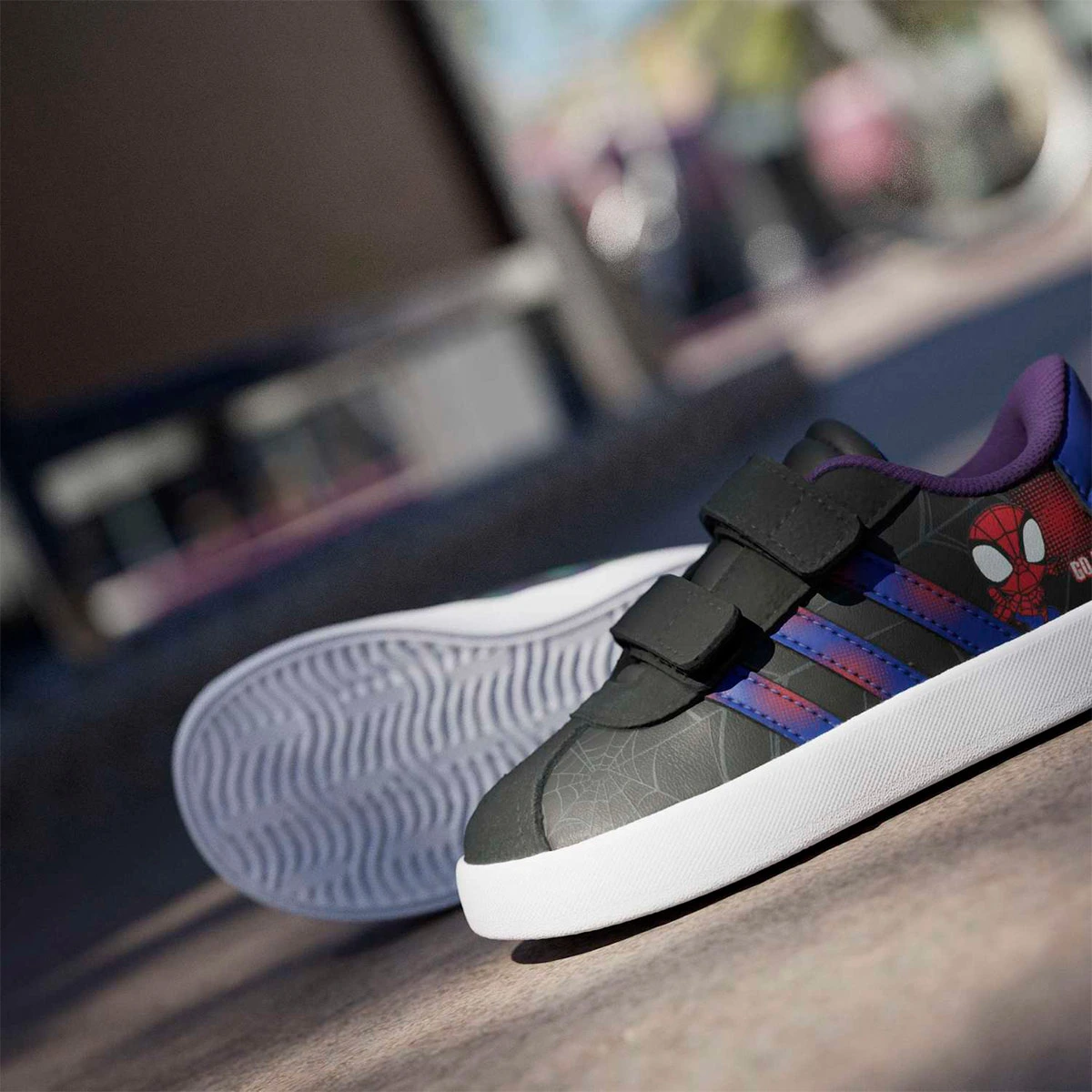 ZAPATILLAS NIÑO ADIDAS URBANAS MARVEL SPIDER-MAN VL COURT 3.0 CUERO - 7