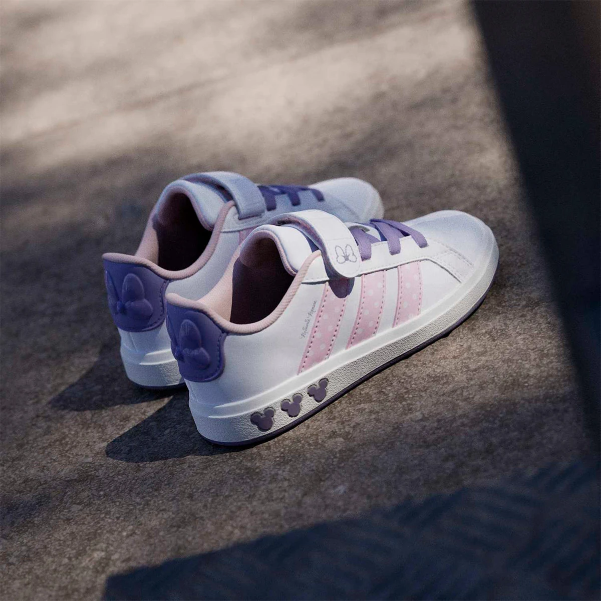 ZAPATILLAS NIÑO ADIDAS URBANAS GRAND COURT DISNEY MINNIE MOUSE - 4