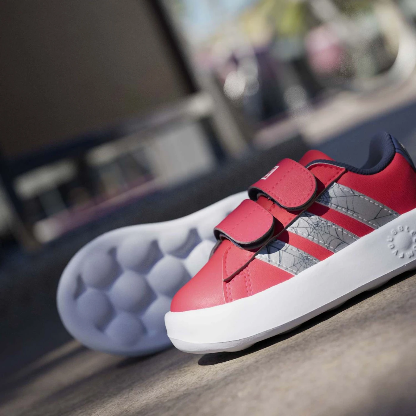 ZAPATILLAS NIÑO ADIDAS URBANAS MARVEL SPIDER-MAN VL COURT 3.0 - 7