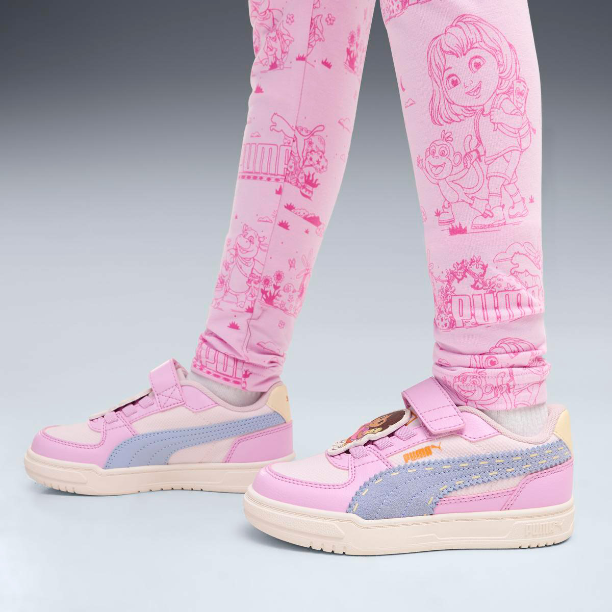 ZAPATILLAS UNISEX PUMA URBANAS ROSADO CAVEN III DORA  - 2