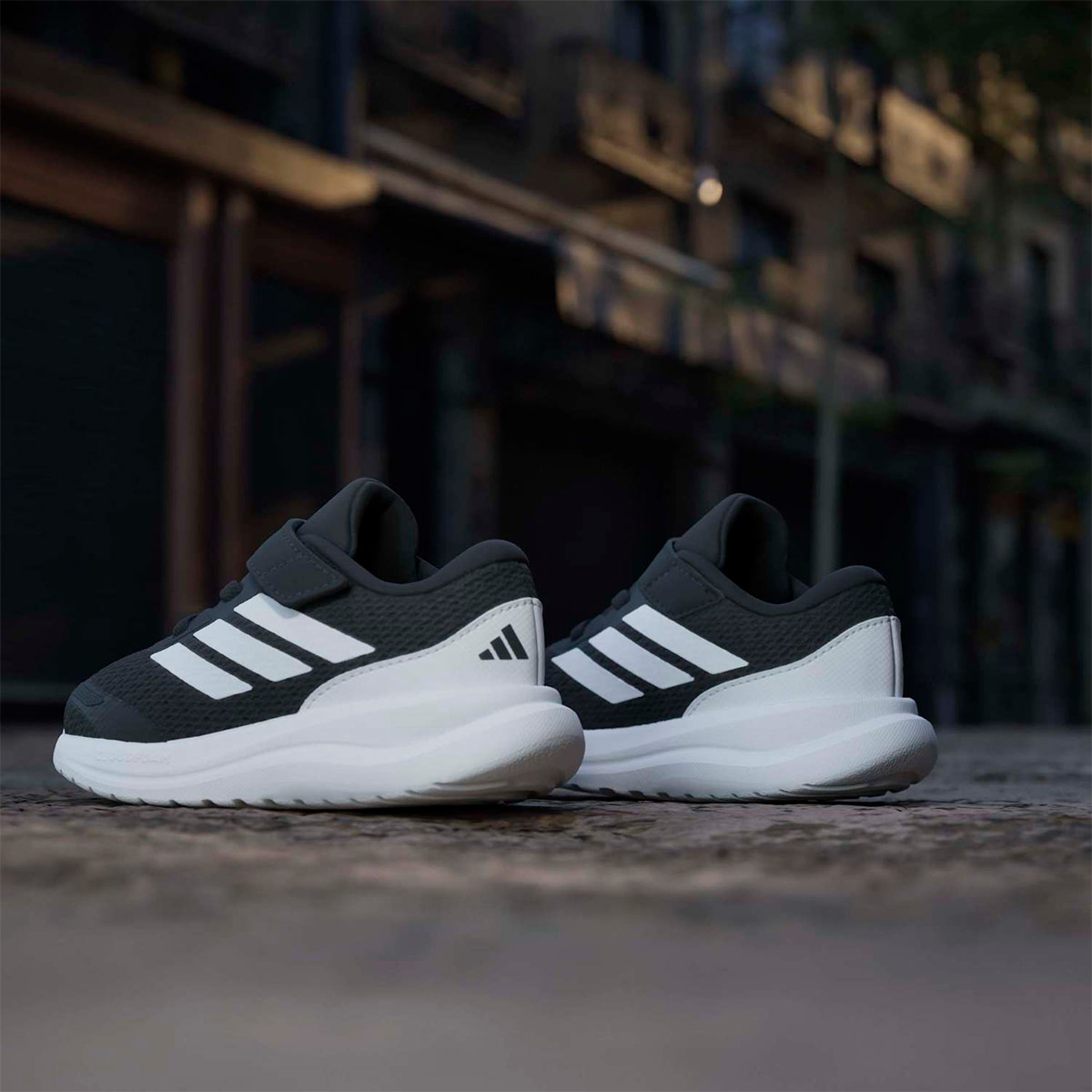 ZAPATILLAS NIÑO ADIDAS URBANAS RUNFALCON 6 - 6