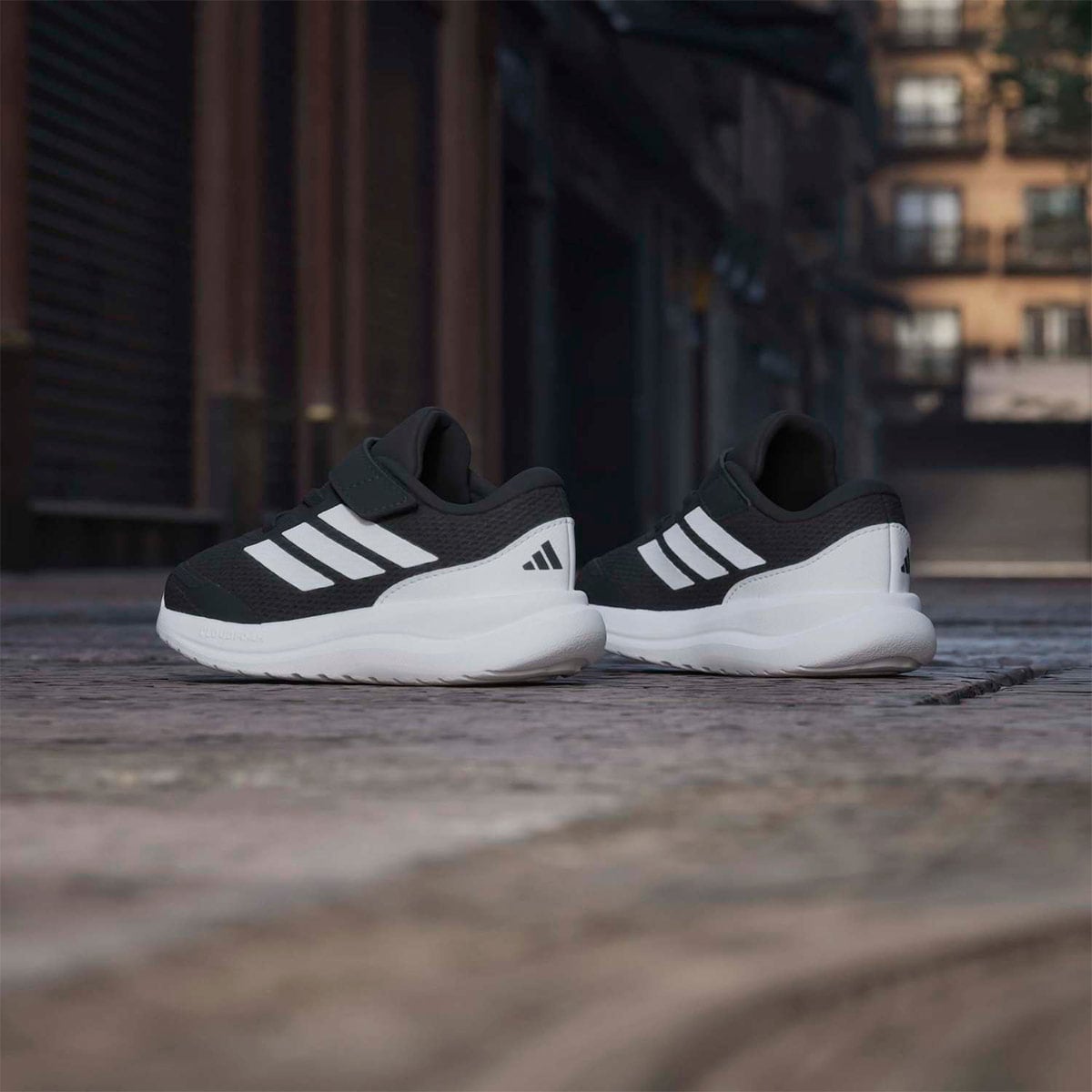 ZAPATILLAS NIÑO ADIDAS URBANAS RUNFALCON 6 - 5