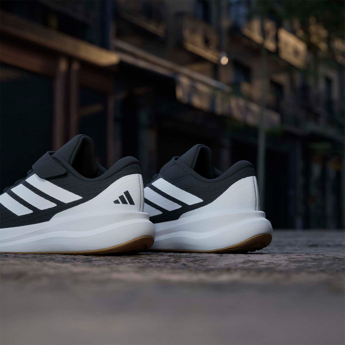 ZAPATILLAS NIÑO ADIDAS URBANAS RUNFALCON 6 - 7