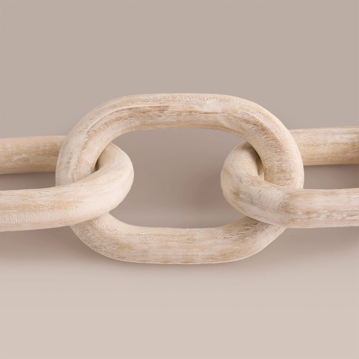 FIGURA MAISON LINETT CADENA MADERA 40CM - 3