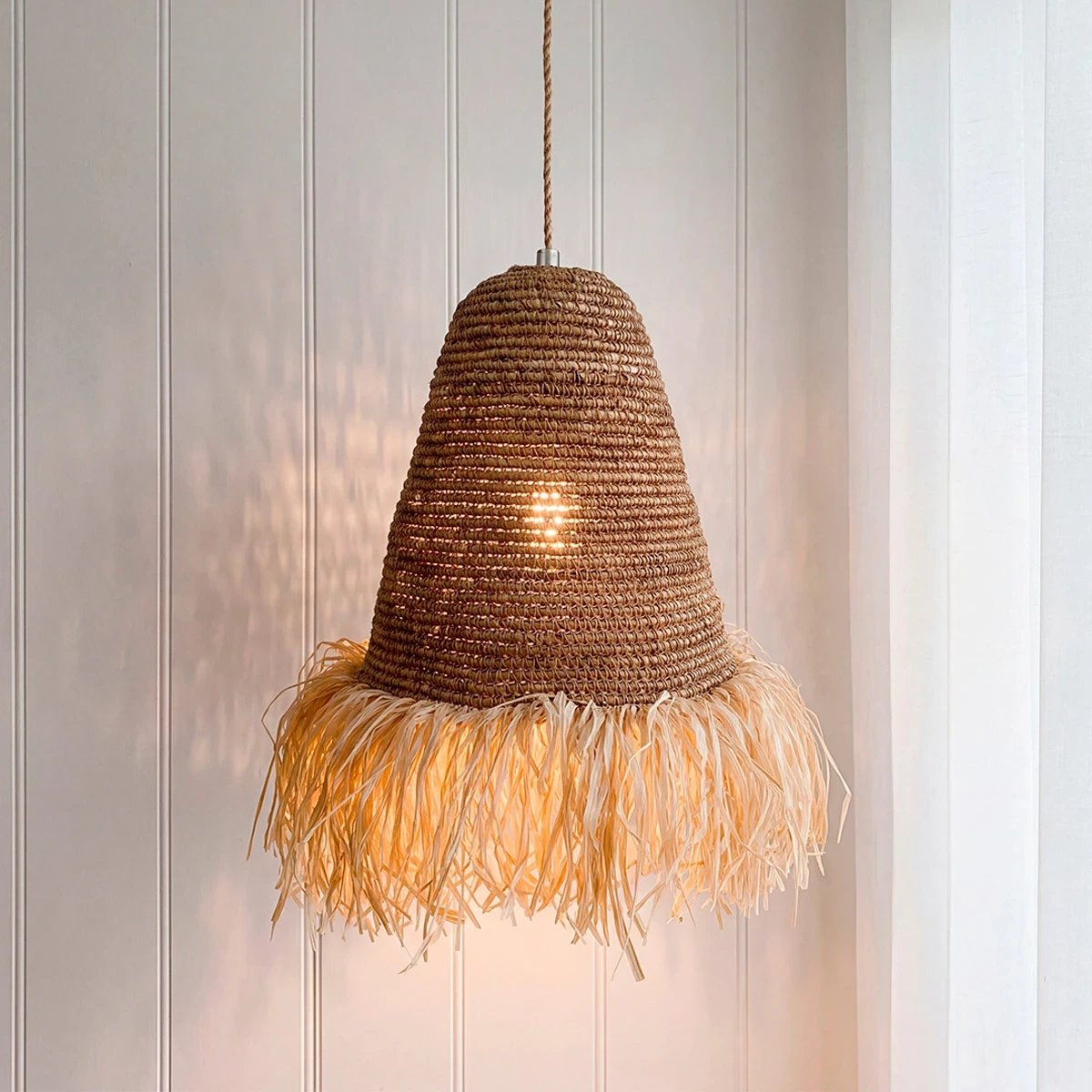 PANTALLA MAISON LINETT MEDITERRÁNEO SOMBRERO FLECOS 65 CM - 1