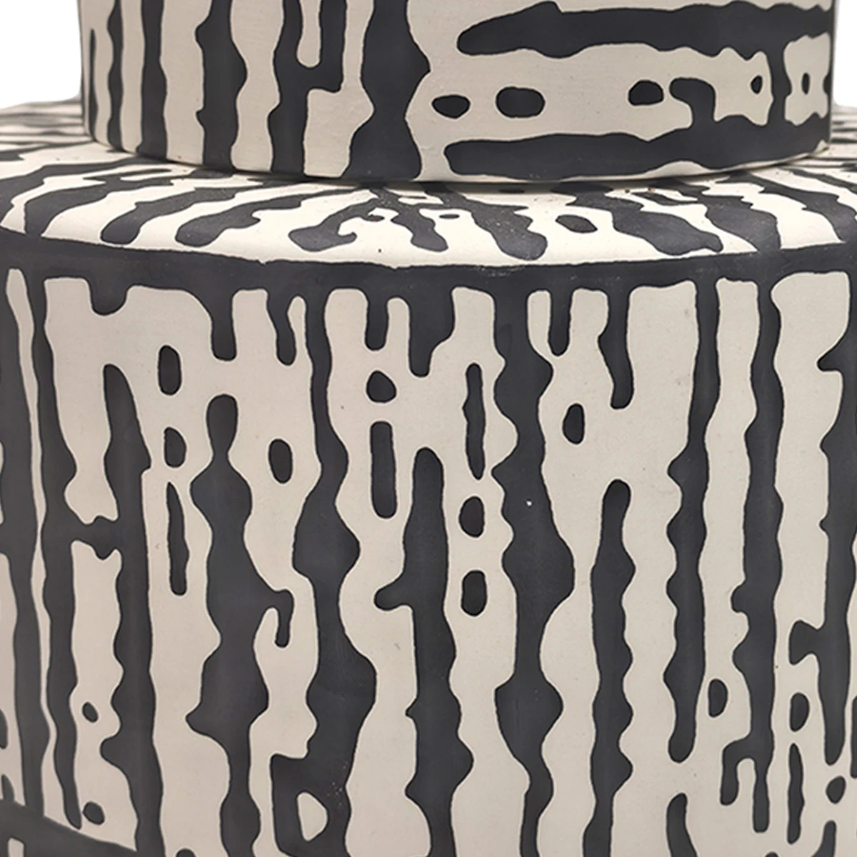 FRASCO RIPLEY HOME BLACK AND WHITE M - 2