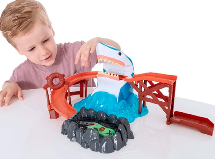 SET TEAMSTERZ PLAYSET COLOR CHANGE JUEGOS TIBURN 1 AUTITO - 3