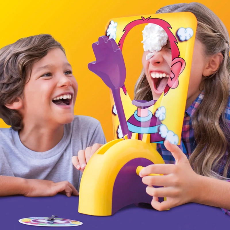 JUEGO DE MESA HASBRO GAMING PIE FACE PASTELAZO - 7