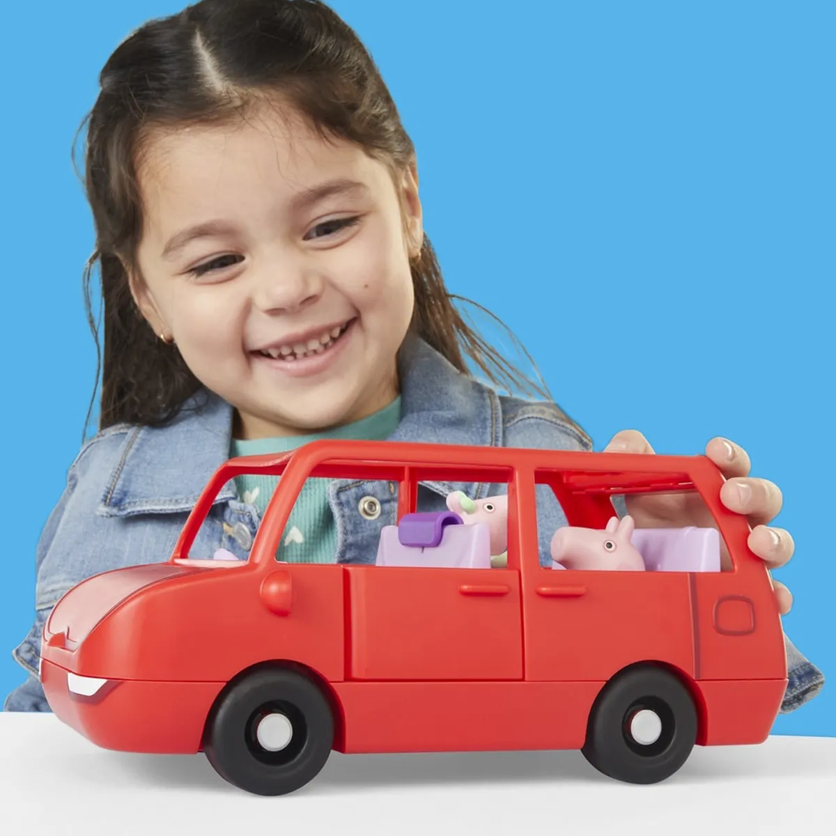 MUÑECA PEPPA PIG EL GRAN AUTO DE LA FAMILIA DE PEPPA - 11