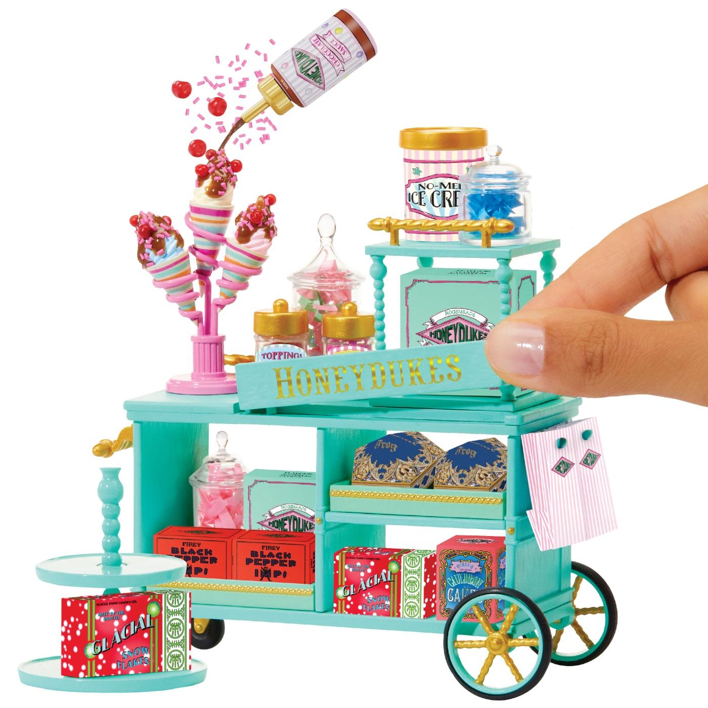 MGA's Miniverse - Make It Mini Harry Potter Honeydukes Playset - 2