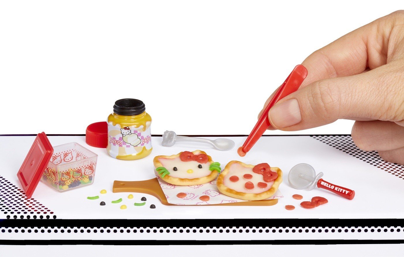 FIGURA COLECCIONABLE MINIVERSE MINI SANRIO S2 - 6