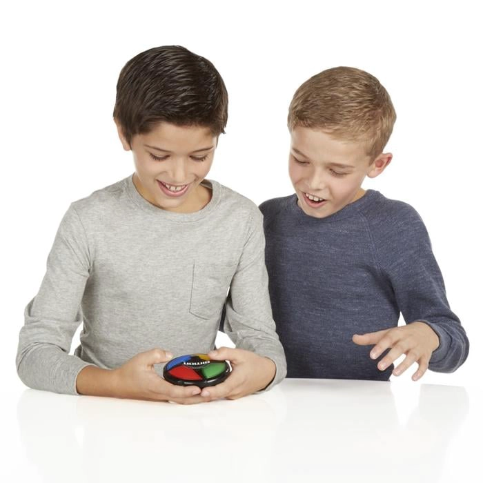 JUEGO DE MESA HASBRO GAMES SIMON MICRO SERIES - 9
