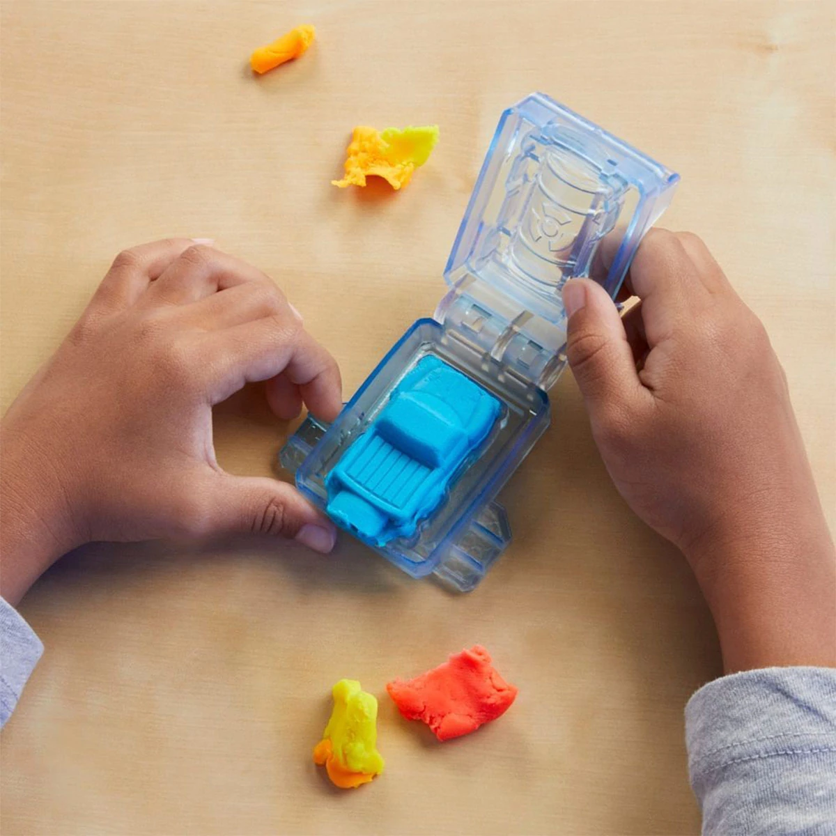 MASAS Y PLASTILINAS PLAY DOH MARVEL HULK APLASTA Y MOLDEA - 12