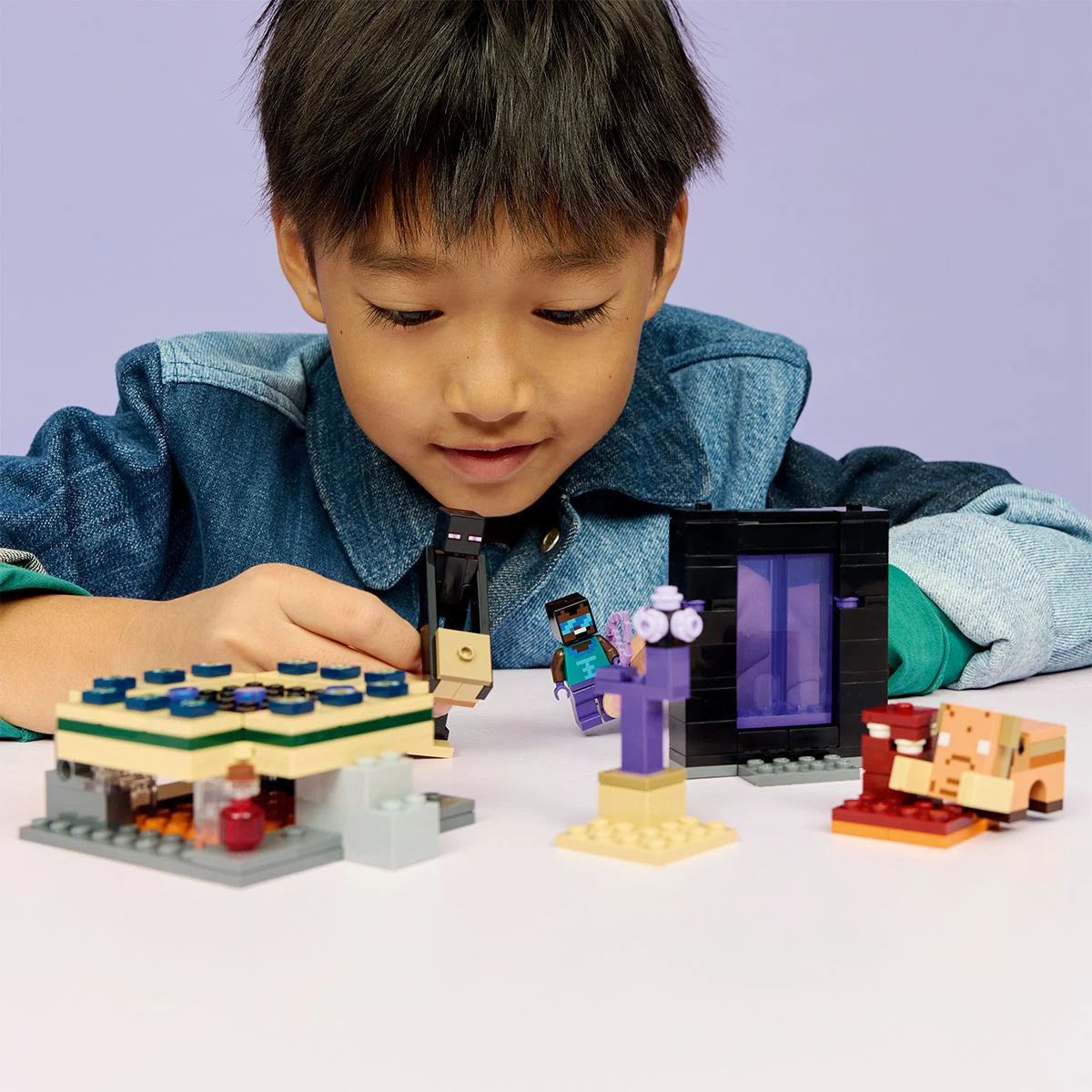BLOQUES DE CONSTRUCCIÓN LEGO 21584 EL VIAJE POR EL NETHER Y EL PORTAL AL END - 6
