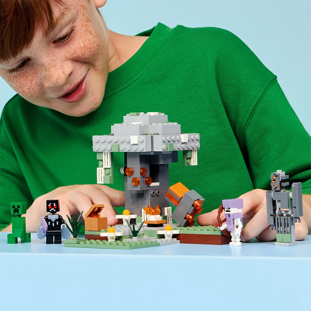 BLOQUES DE CONSTRUCCIÓN LEGO 21586 EL JARDIN PALIDO - 5