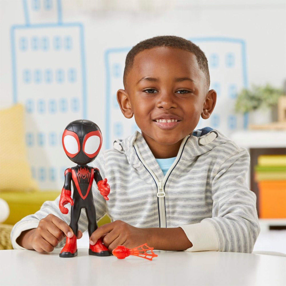 FIGURA DE ACCIÓN SPIDEY & HIS AMAZING FRIENDS SUPERSIZED MILES MORALES - 5