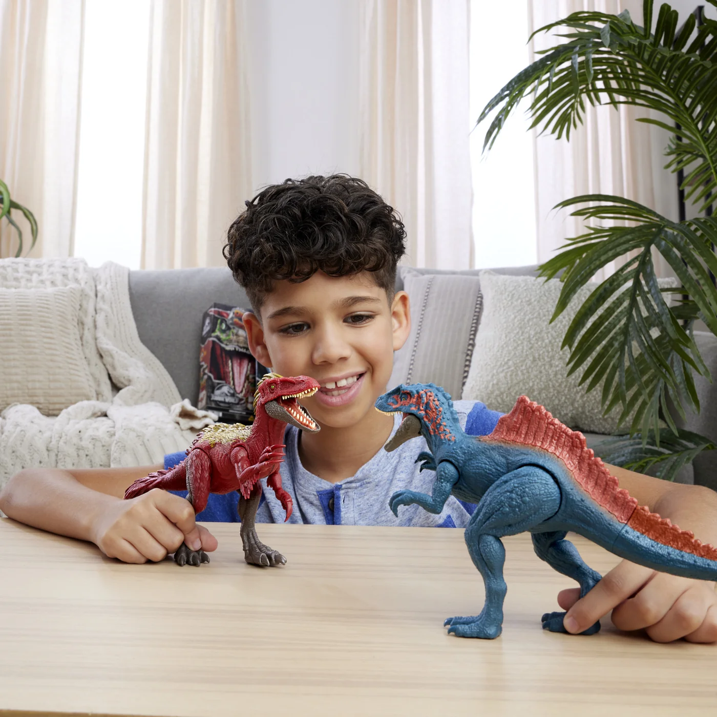 FIGURA DE ACCIÓN JURASSIC WORLD DINO REVEAL DINOSAURIO ESCALA GRANDE - 9
