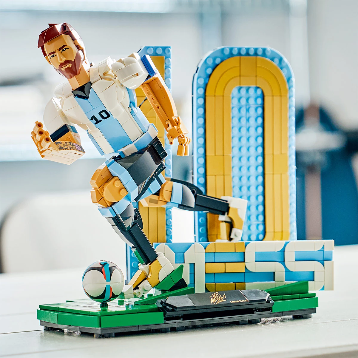 LEGO LEYENDA DEL FÚTBOL LIONEL MESSI - 1