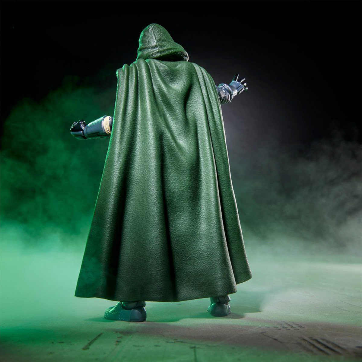 FIGURA DE ACCIÓN MARVEL LEGENDS DOOMSDAY DOCTOR DOOM - 7