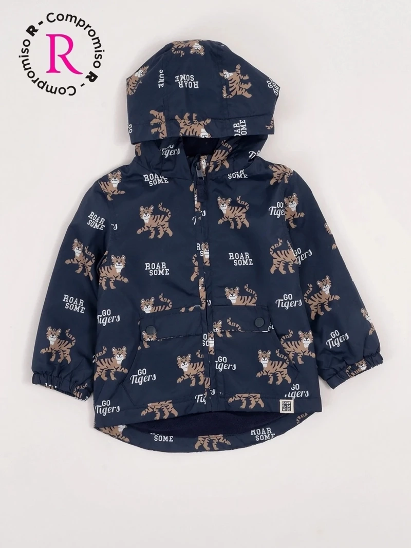 CASACA CORTA VIENTO CON CAPUCHA FULL PRINT BEBÉ NIÑO BABY HARVEST - 3