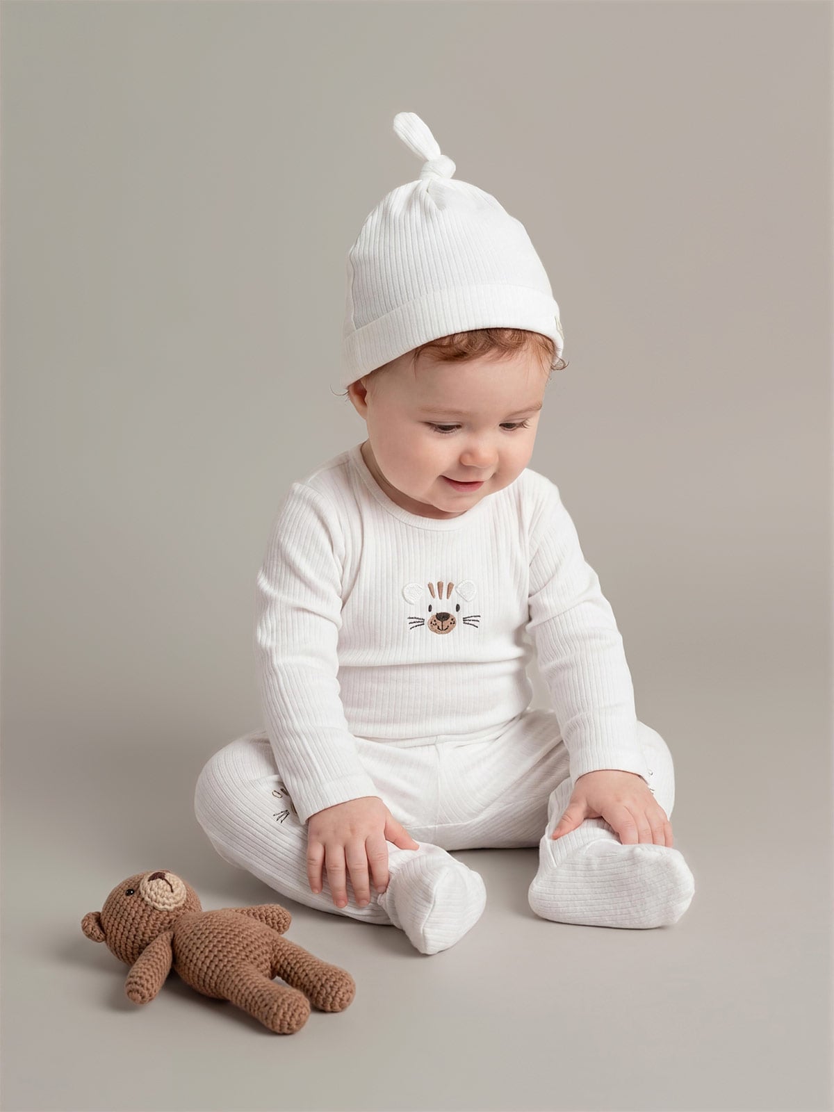 CONJUNTO BODY + PANTALÓN + GORRO ALGODÓN NIÑO BABY HARVEST - 1