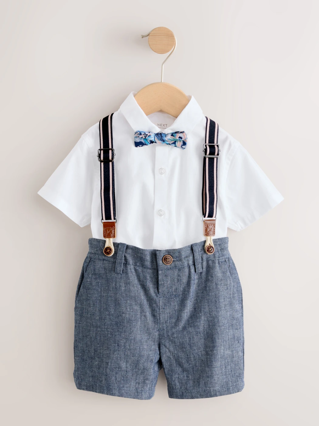 CONJUNTO CAMISA + CORBATÍN + TIRANTES + SHORT ALGODÓN NIÑO NEXT - 1
