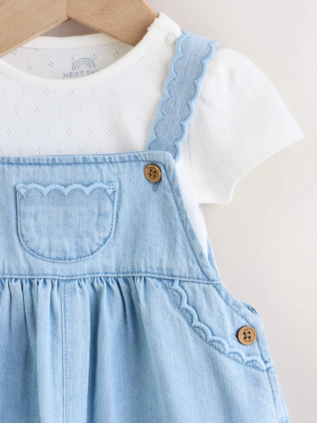 CONJUNTO JARDINERA + BODY NIÑA NEXT - 4