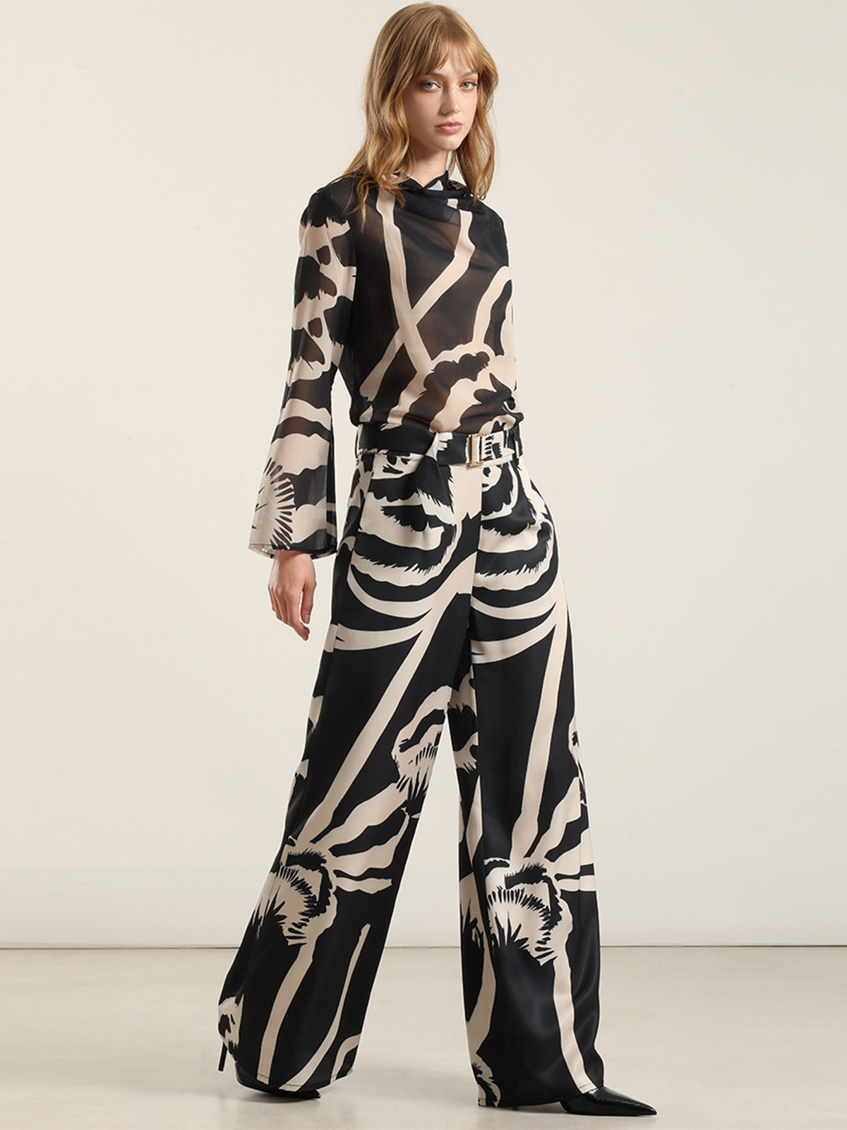 PANTALÓN REGULAR MUJER LIOLA ESTAMPADO - 4