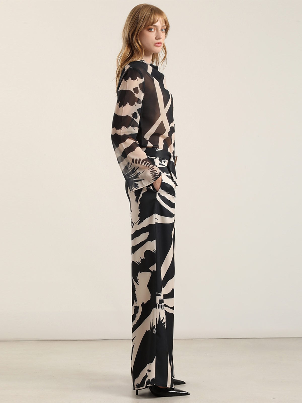 PANTALÓN REGULAR MUJER LIOLA ESTAMPADO - 5