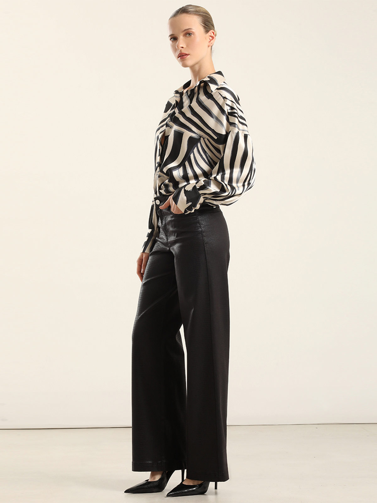 PANTALÓN RECTO MUJER LIOLA FOLIA CROCCO - 2