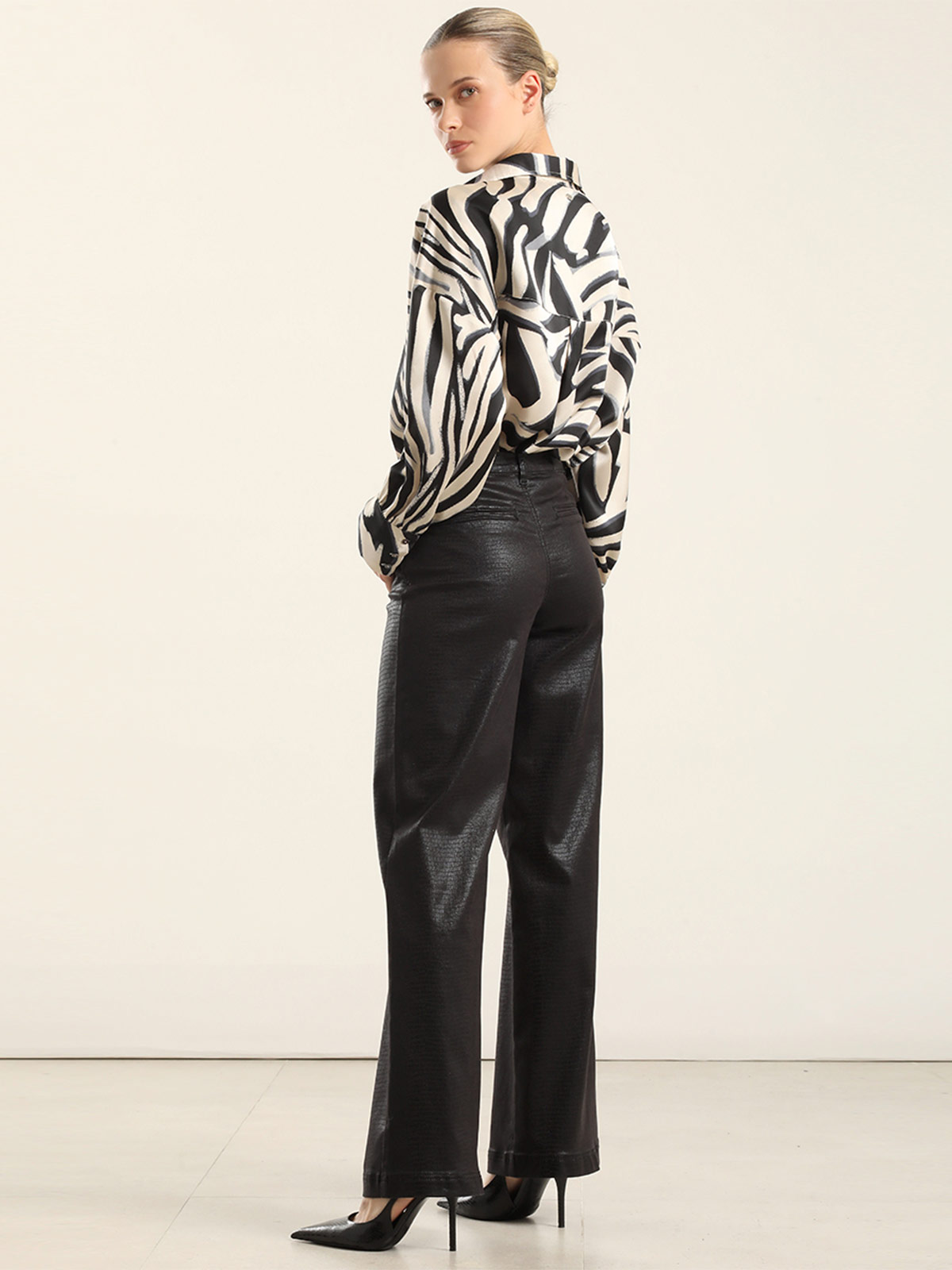 PANTALÓN RECTO MUJER LIOLA FOLIA CROCCO - 5