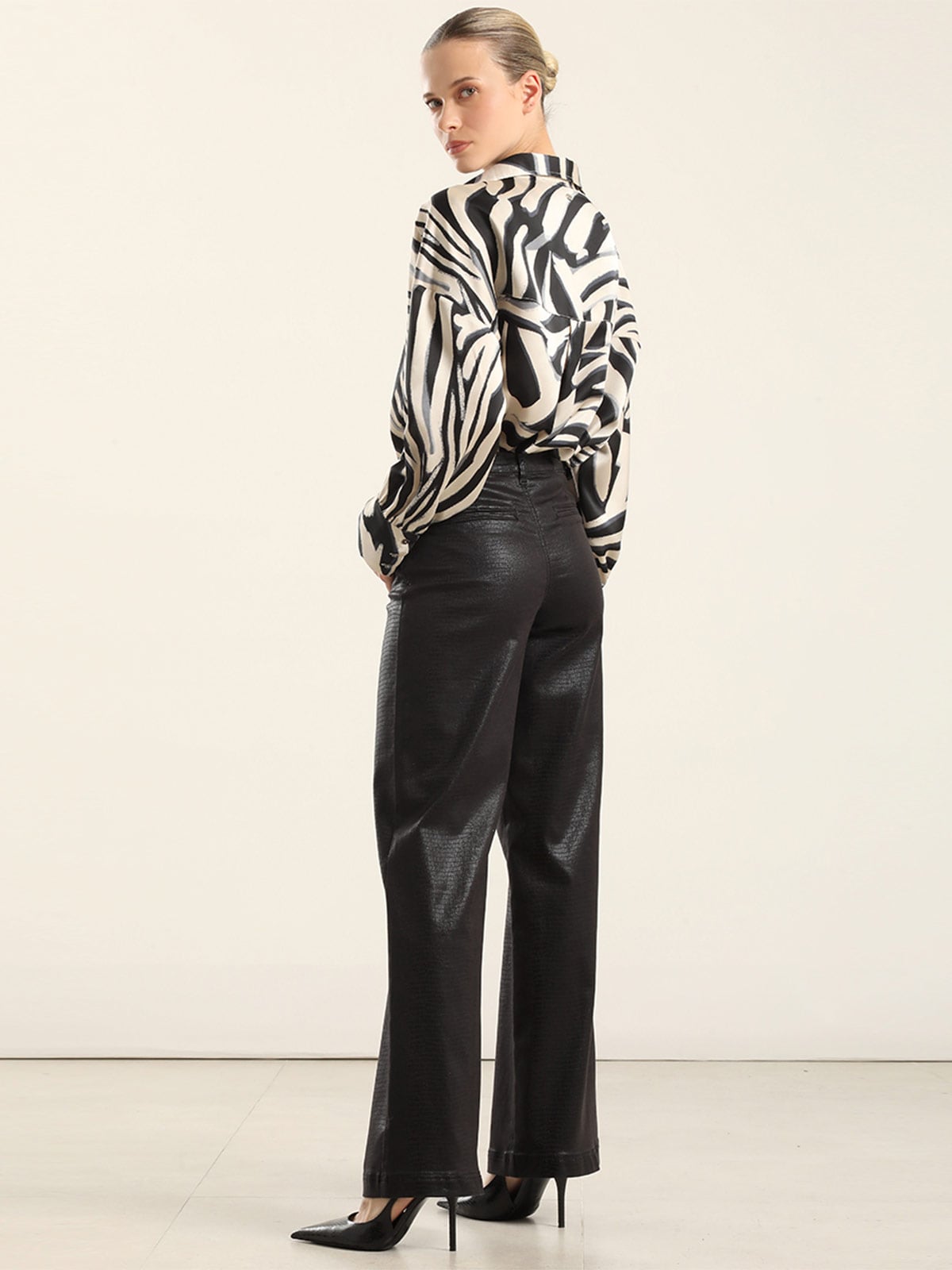 PANTALÓN RECTO MUJER LIOLA FOLIA CROCCO - 5