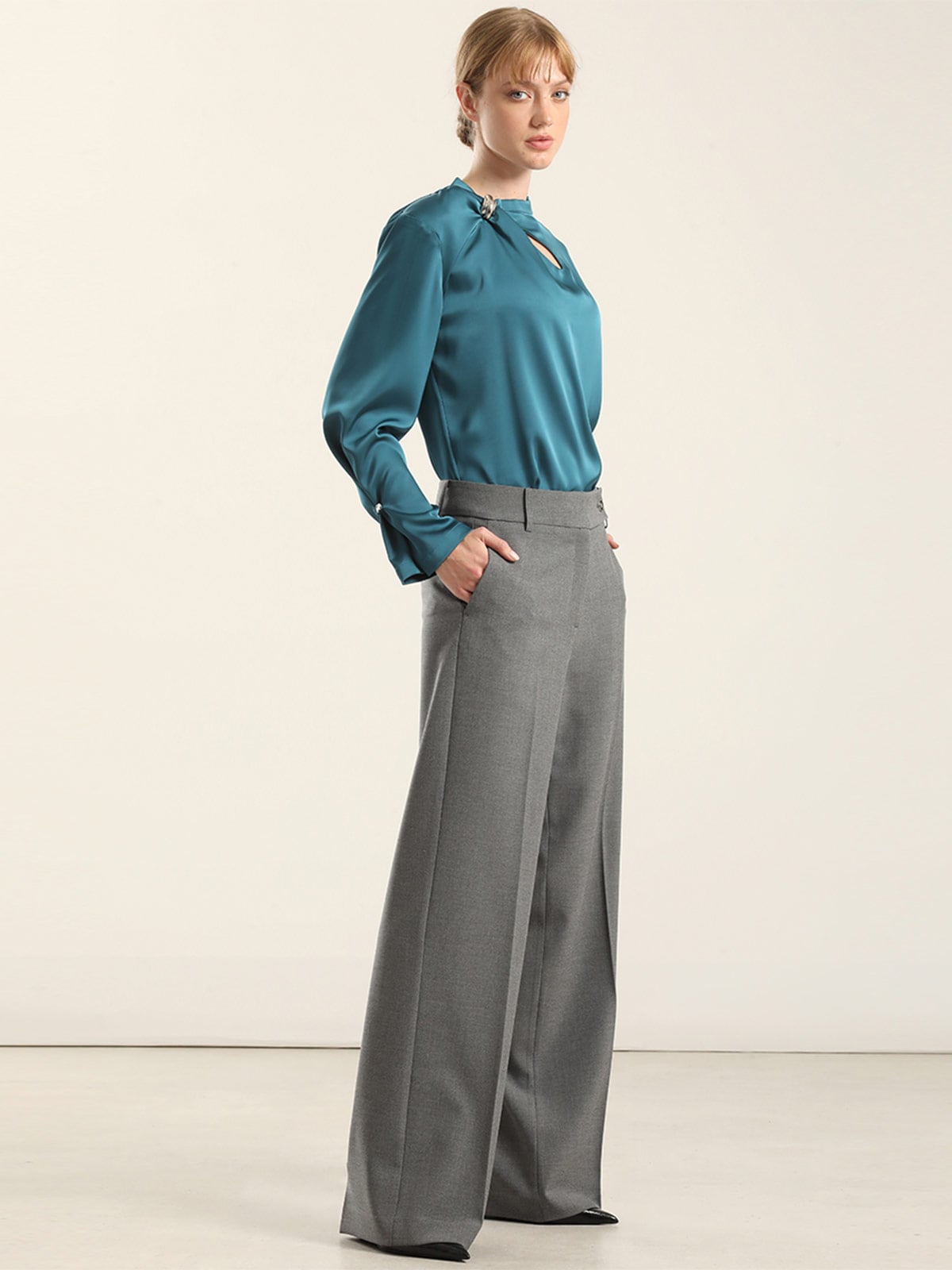 PANTALÓN RECTO MUJER LIOLA FANTASÍA - 2