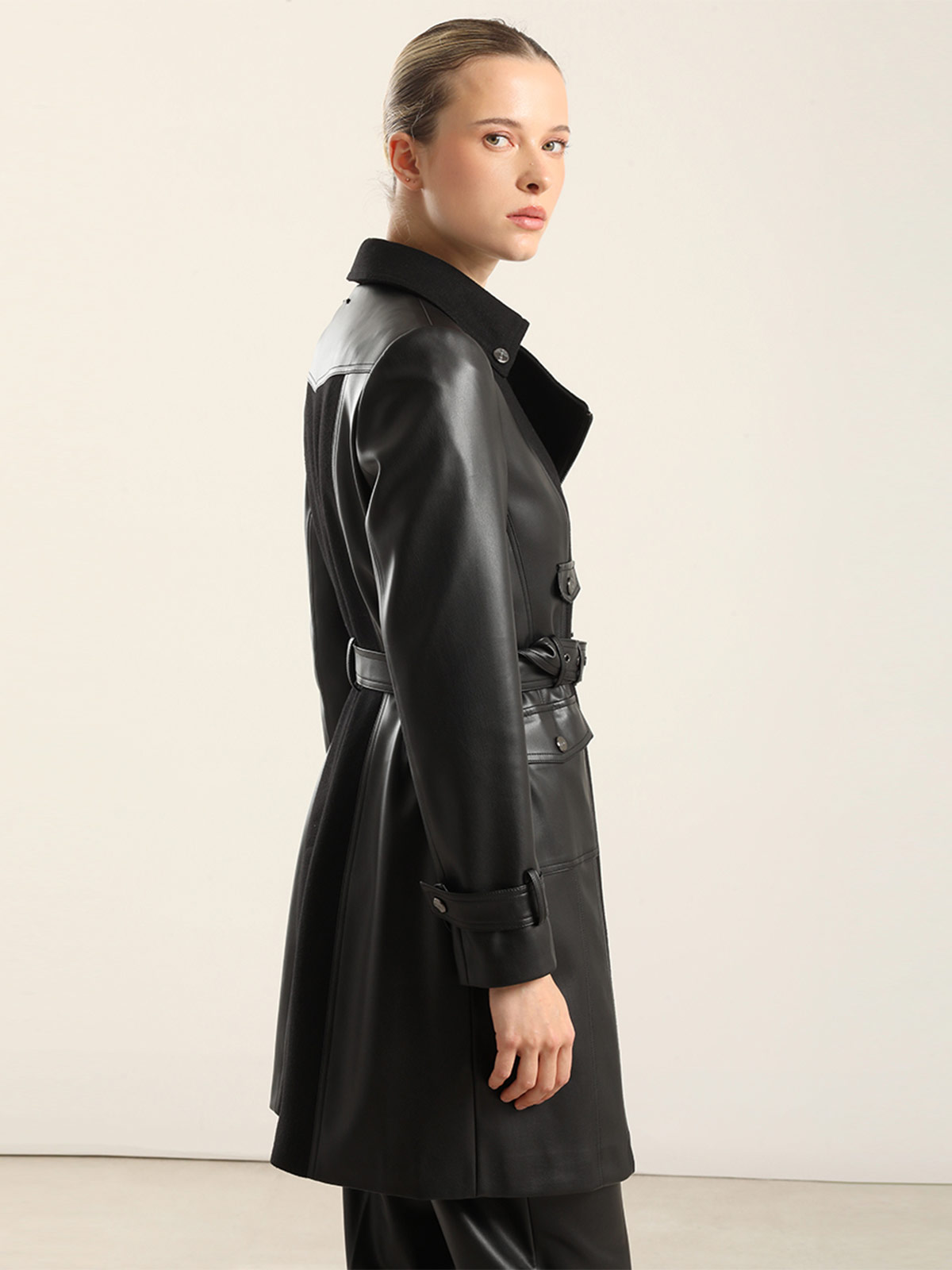 ABRIGO MUJER LIOLA BIKER MUFLON - 4