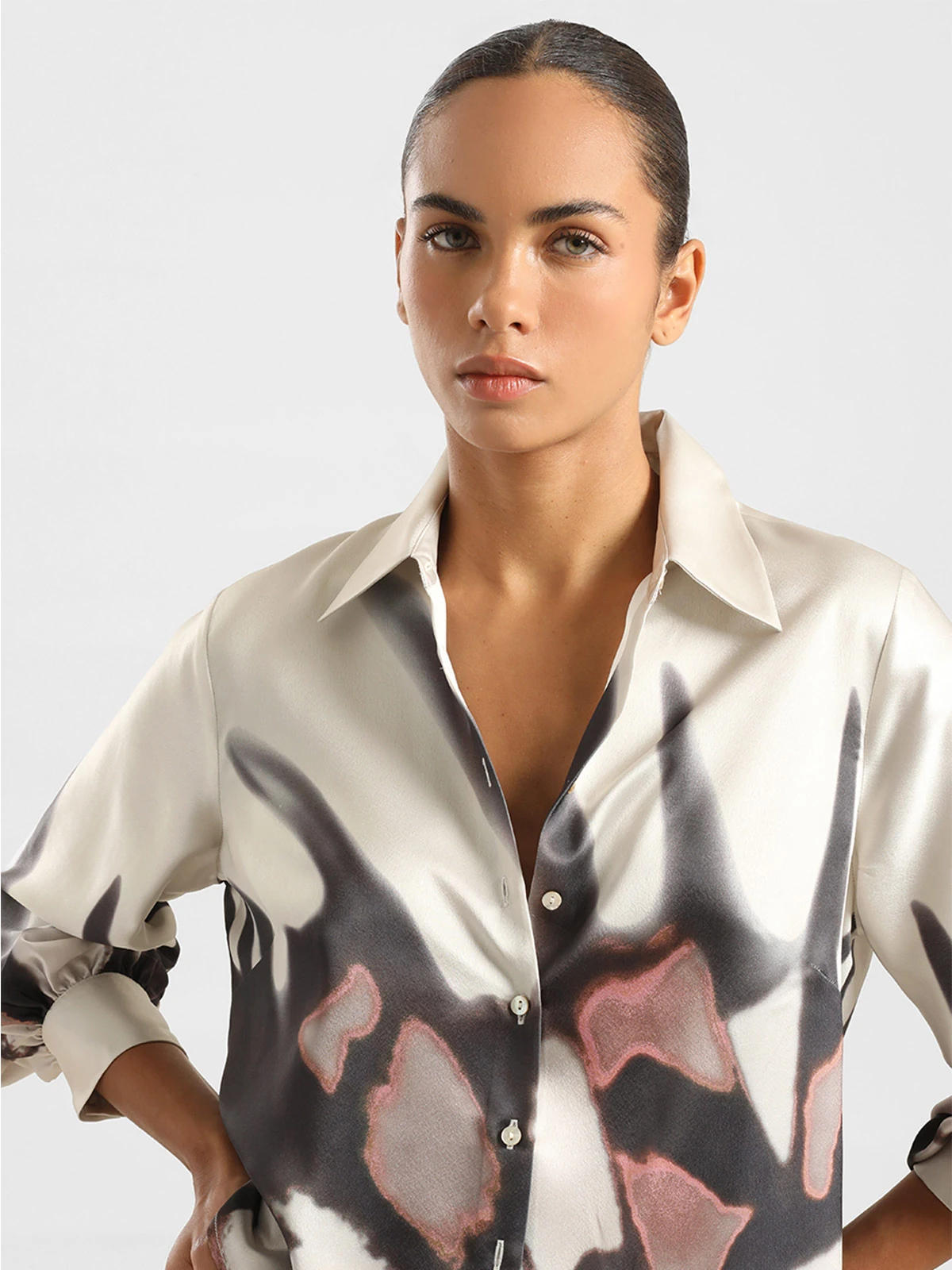 BLUSA MANGA LARGA SATIN MUJER LIOLA ESTAMPADO - 3