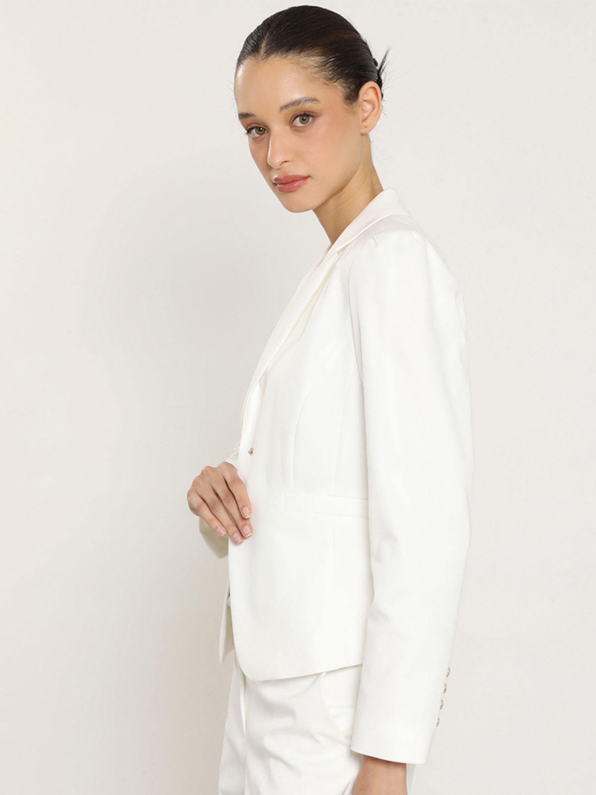 BLAZER MUJER LIOLA ENTALLADO HOMBRO - 2