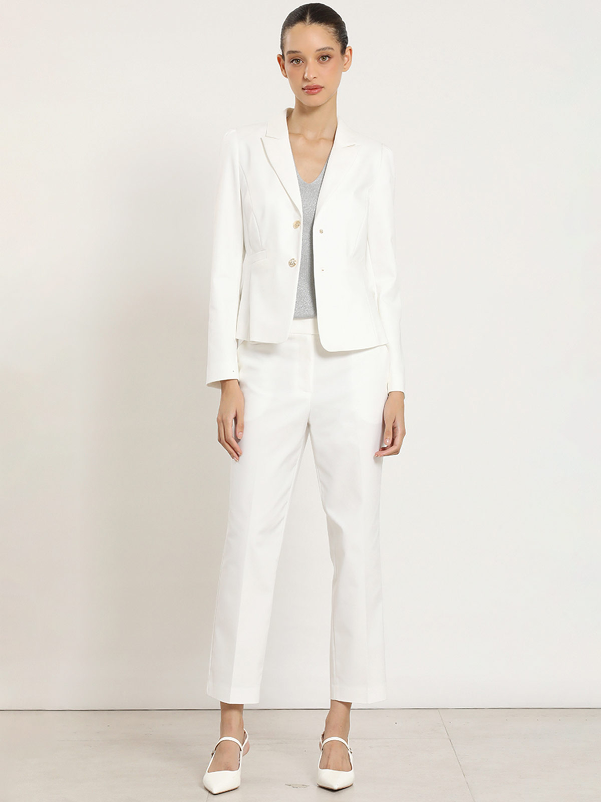 BLAZER MUJER LIOLA ENTALLADO HOMBRO - 5