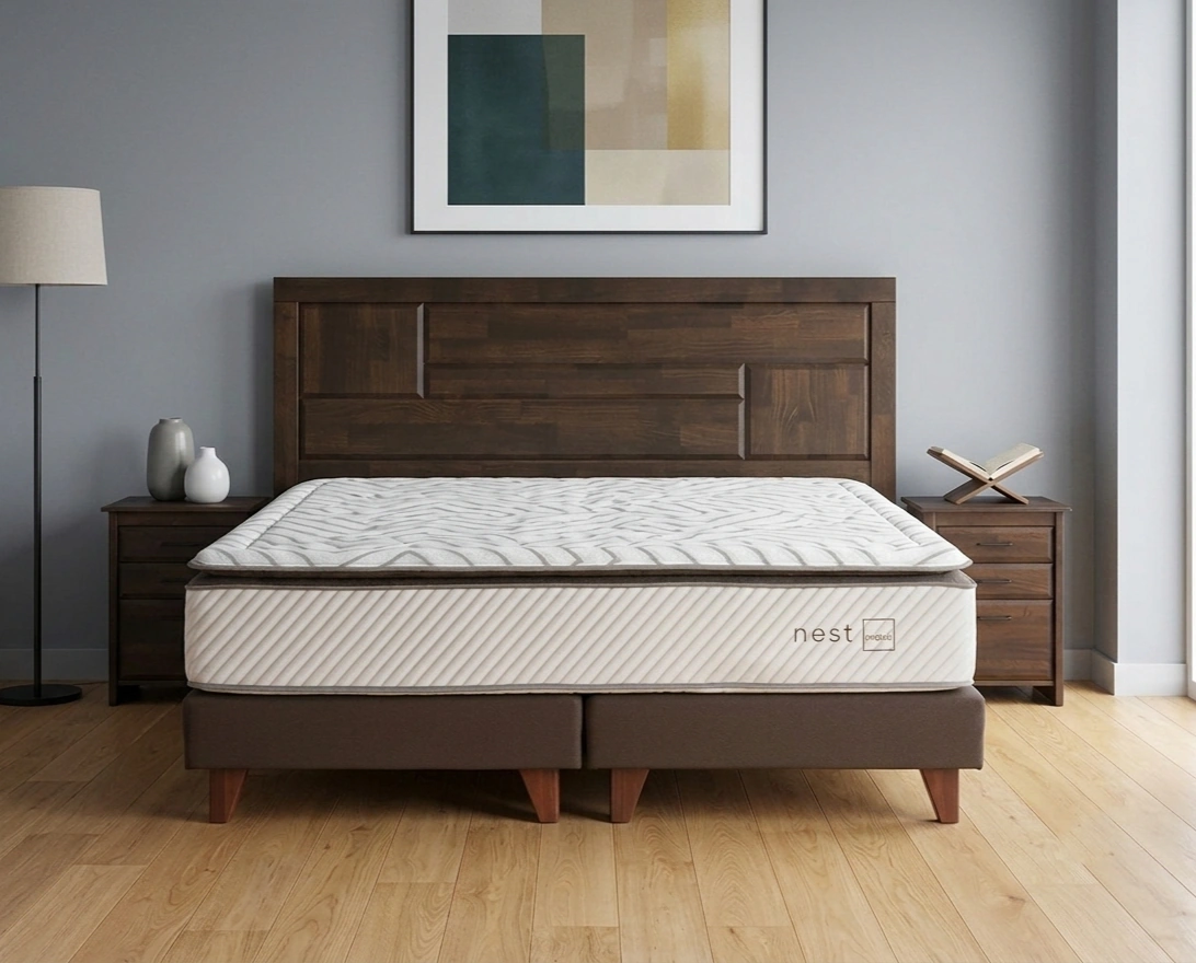 DORMITORIO EUROPEO ROSEN NEST KING DOLCE + 2 VELADORES - 1