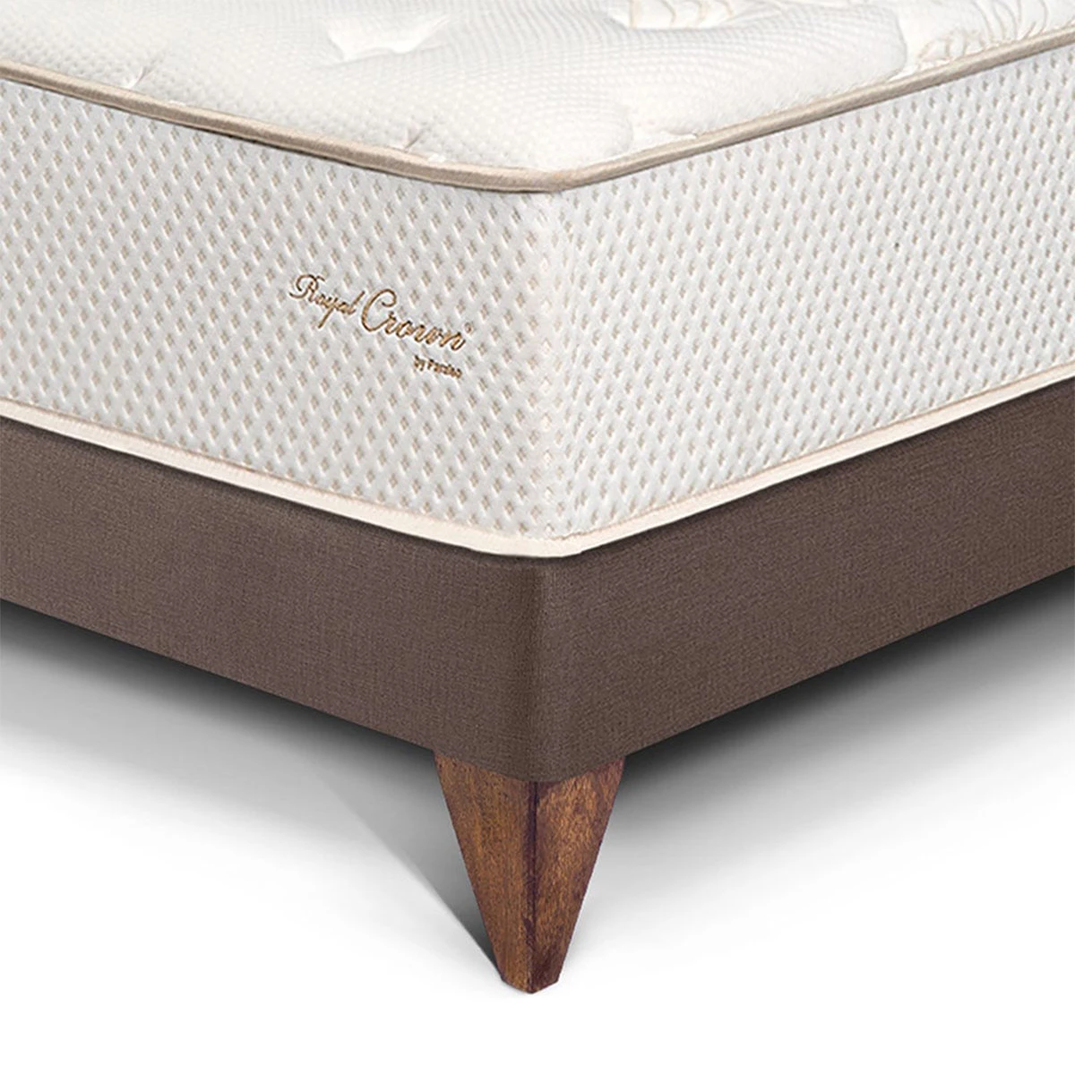 DORMITORIO EUROPEO ROYAL CROWN QUEEN + CABECERA GOLD CHOCOLATE + VELADOR BRISSE + 2 ALMOHADAS VISCOELÁSTICAS - 2